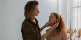 How to Understand and Overcome Jealousy in A Relationship